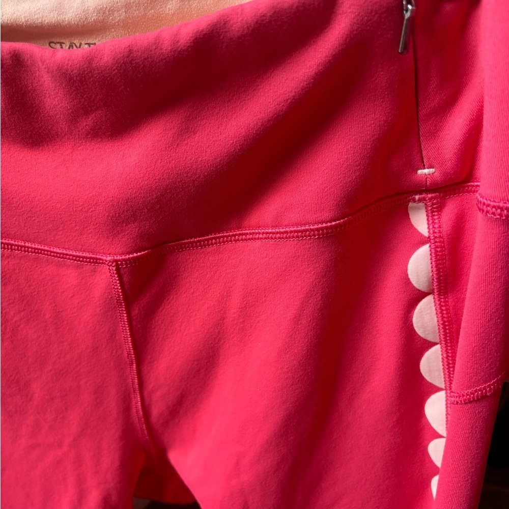 CALIA by Carrie Underwood Paradise Pink Scallop Essential Complete Set - Picture 5 of 7